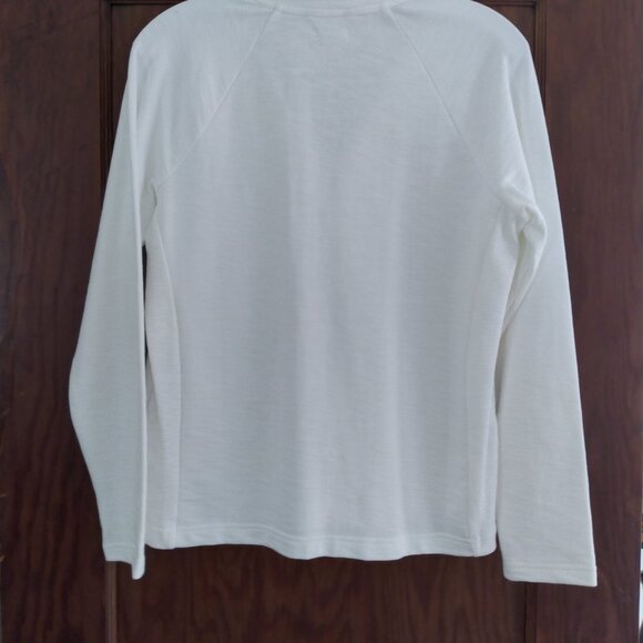 LL Bean size PETITE size  Small  Peaks Island 1/4 zip sweatshirt. White - Picture 3 of 6